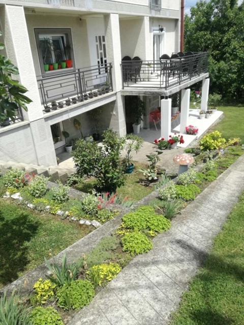 Apartman Bilja Vrnjačka Banja Zewnętrze zdjęcie